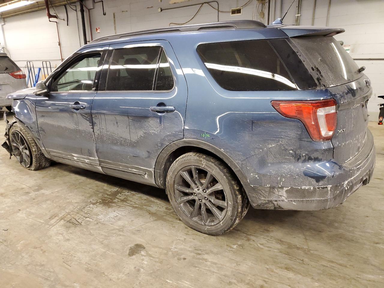 2018 Ford Explorer - Image 2