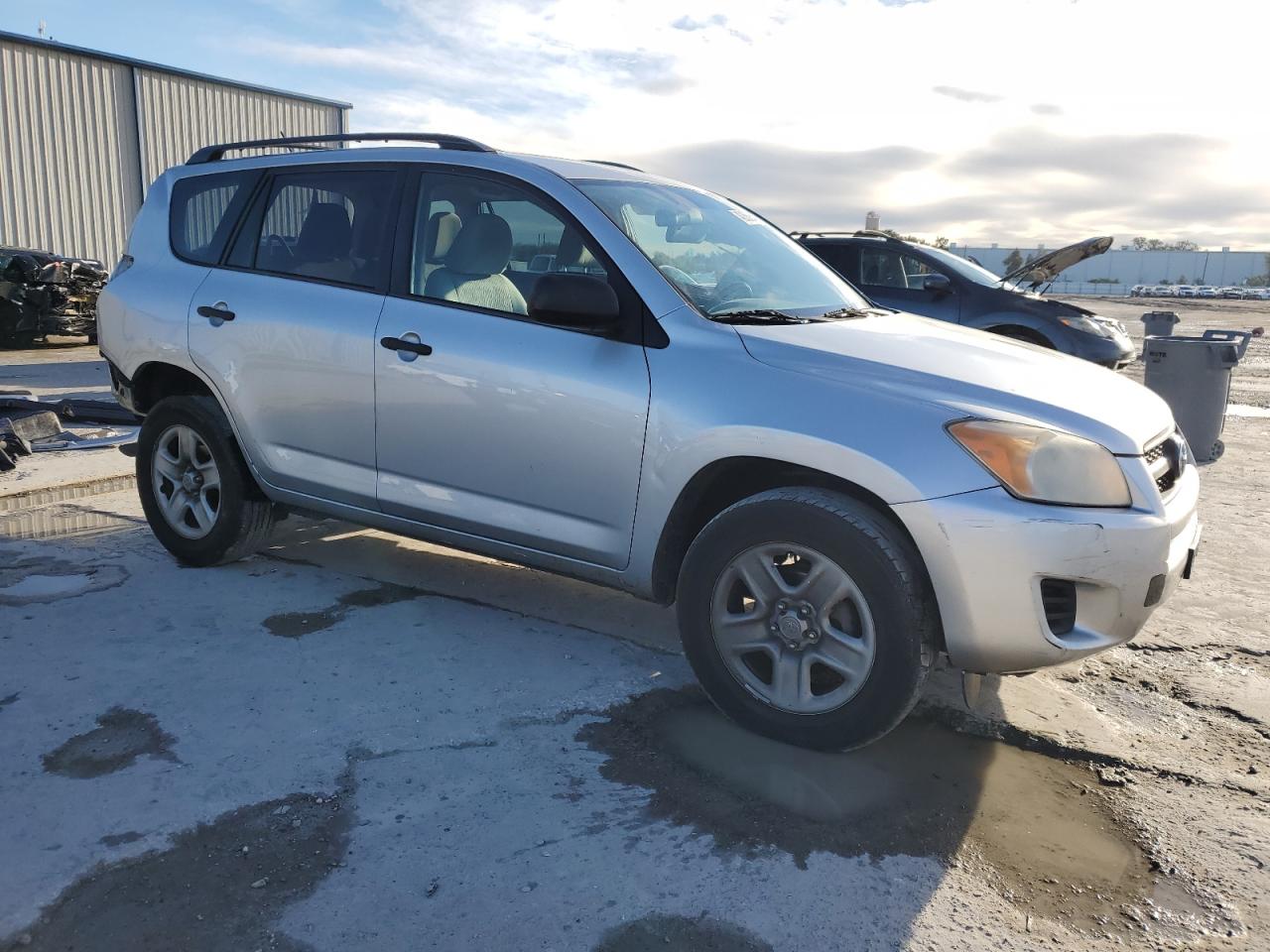 2012 Toyota RAV 4 - Image 4