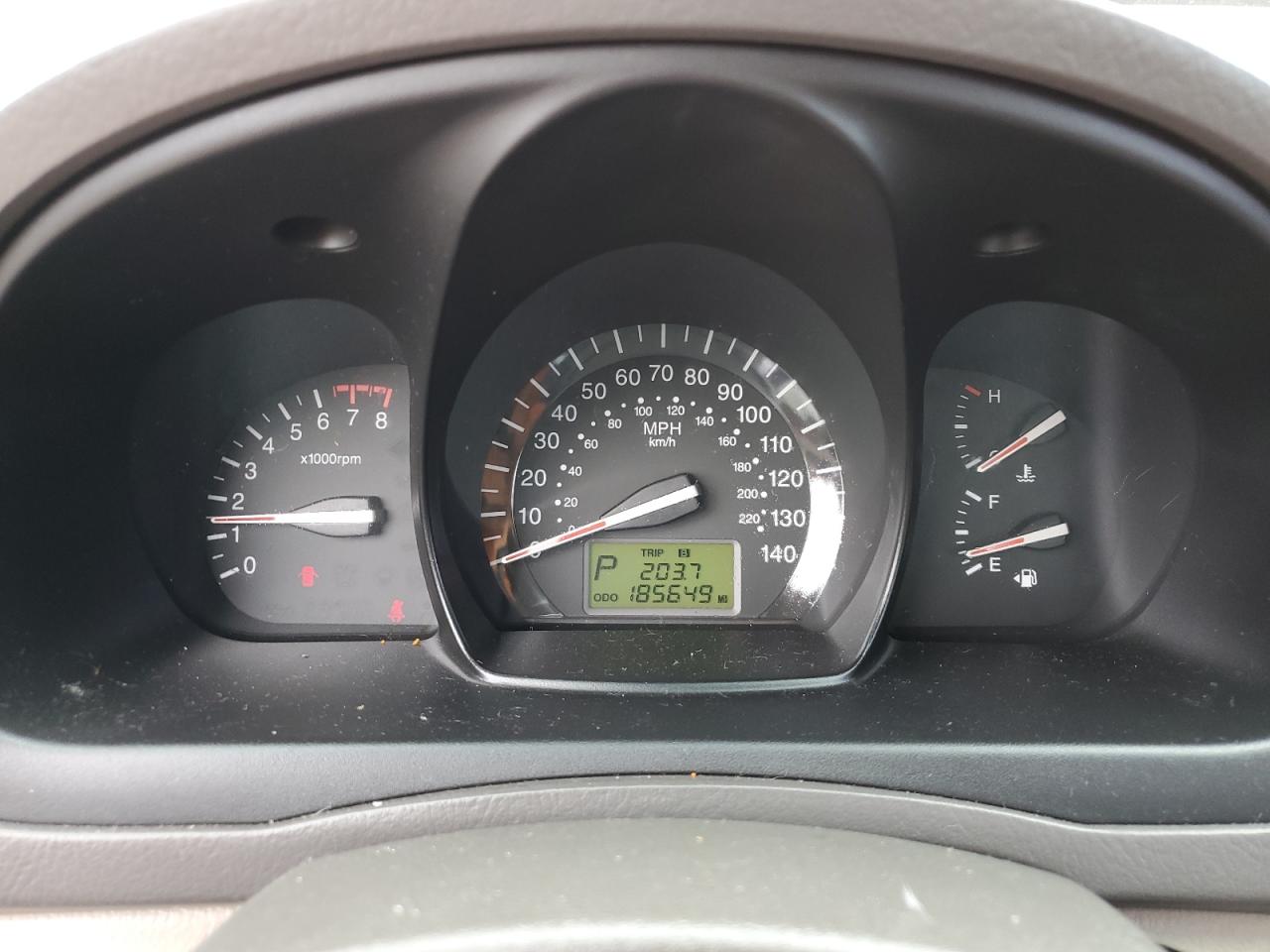 2009 Kia Spectra - Image 9