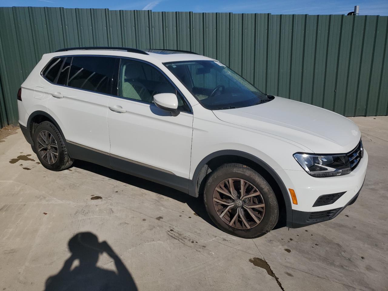2020 Volkswagen Tiguan - Image 4