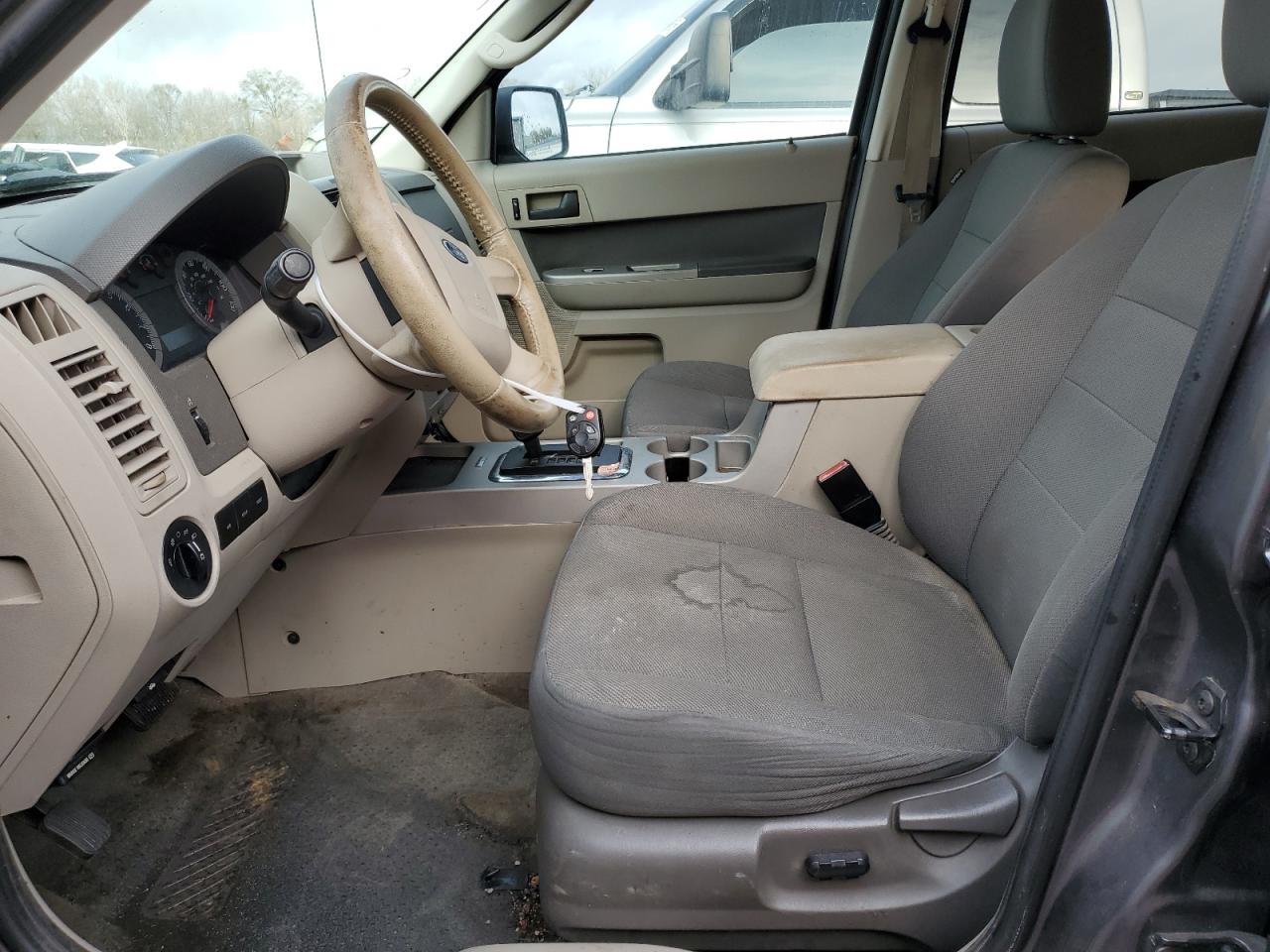 2009 Ford Escape - Image 7