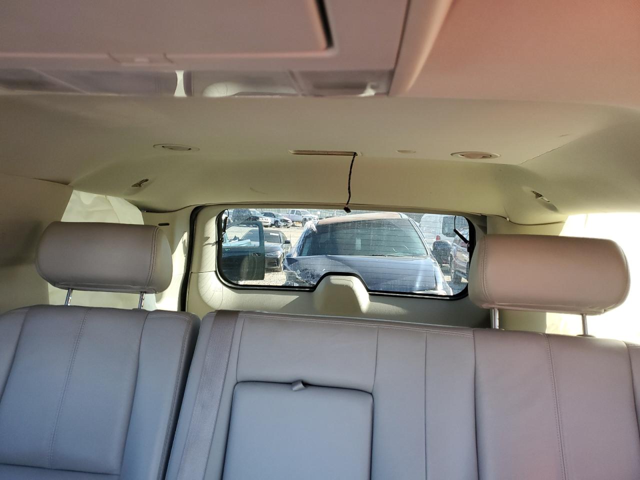 2008 Chevrolet Tahoe - Image 10