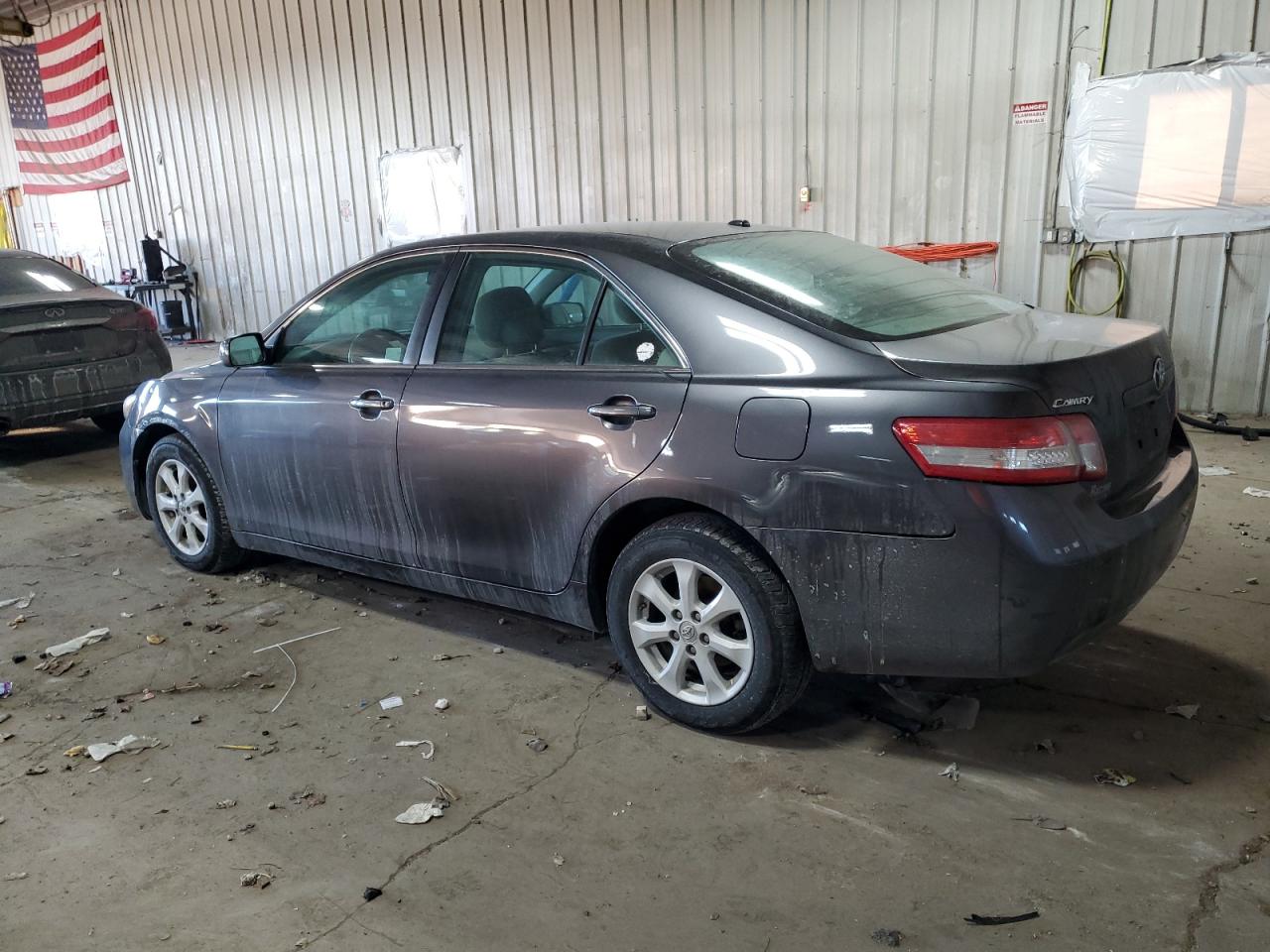 2011 Toyota Camry - Image 2