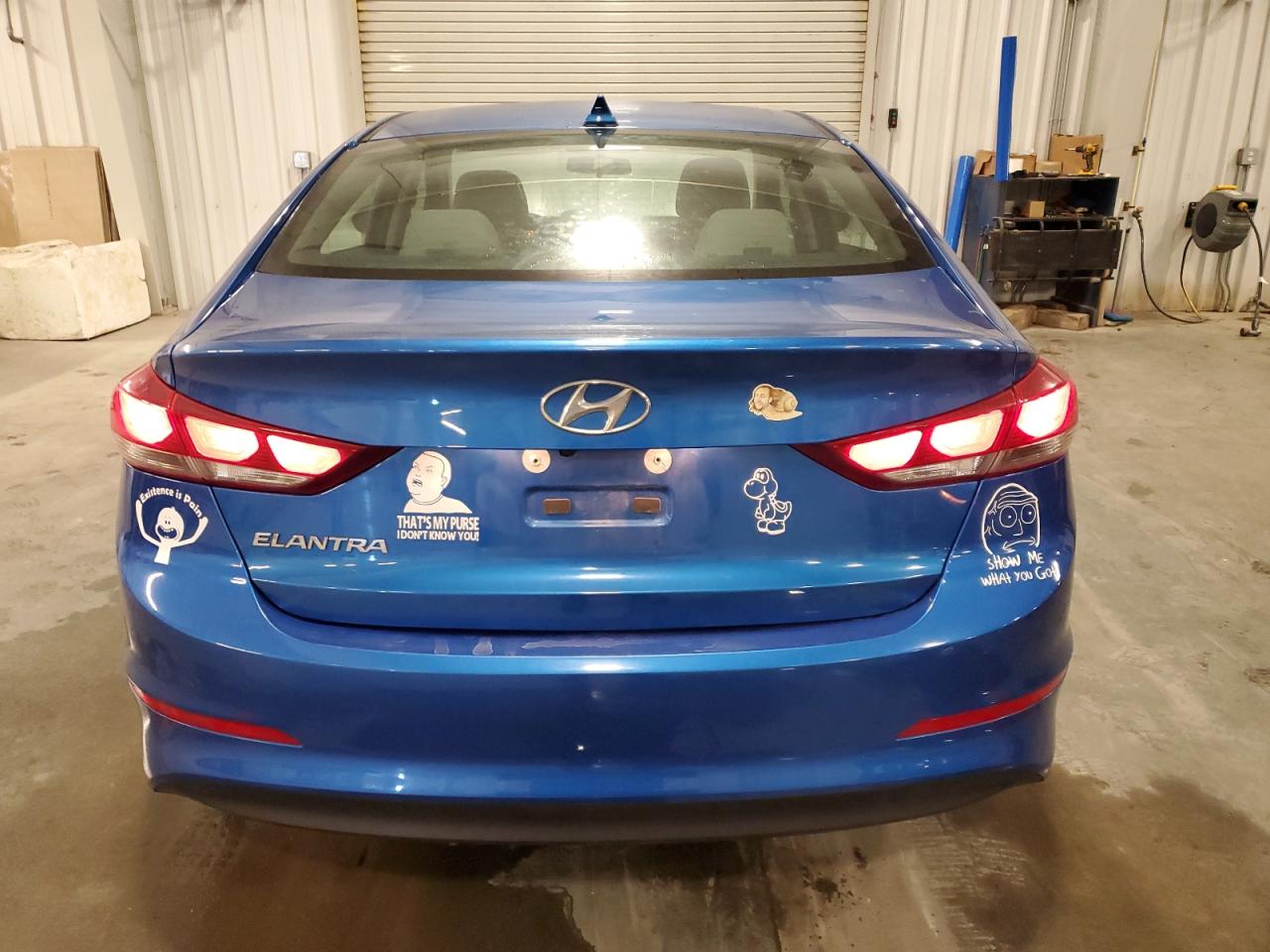 2018 Hyundai Elantra - Image 6