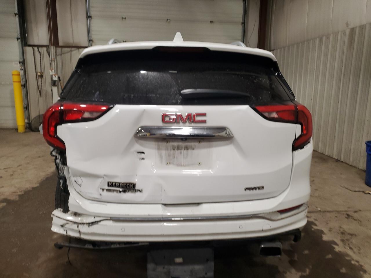 2019 GMC Terrain - Image 6