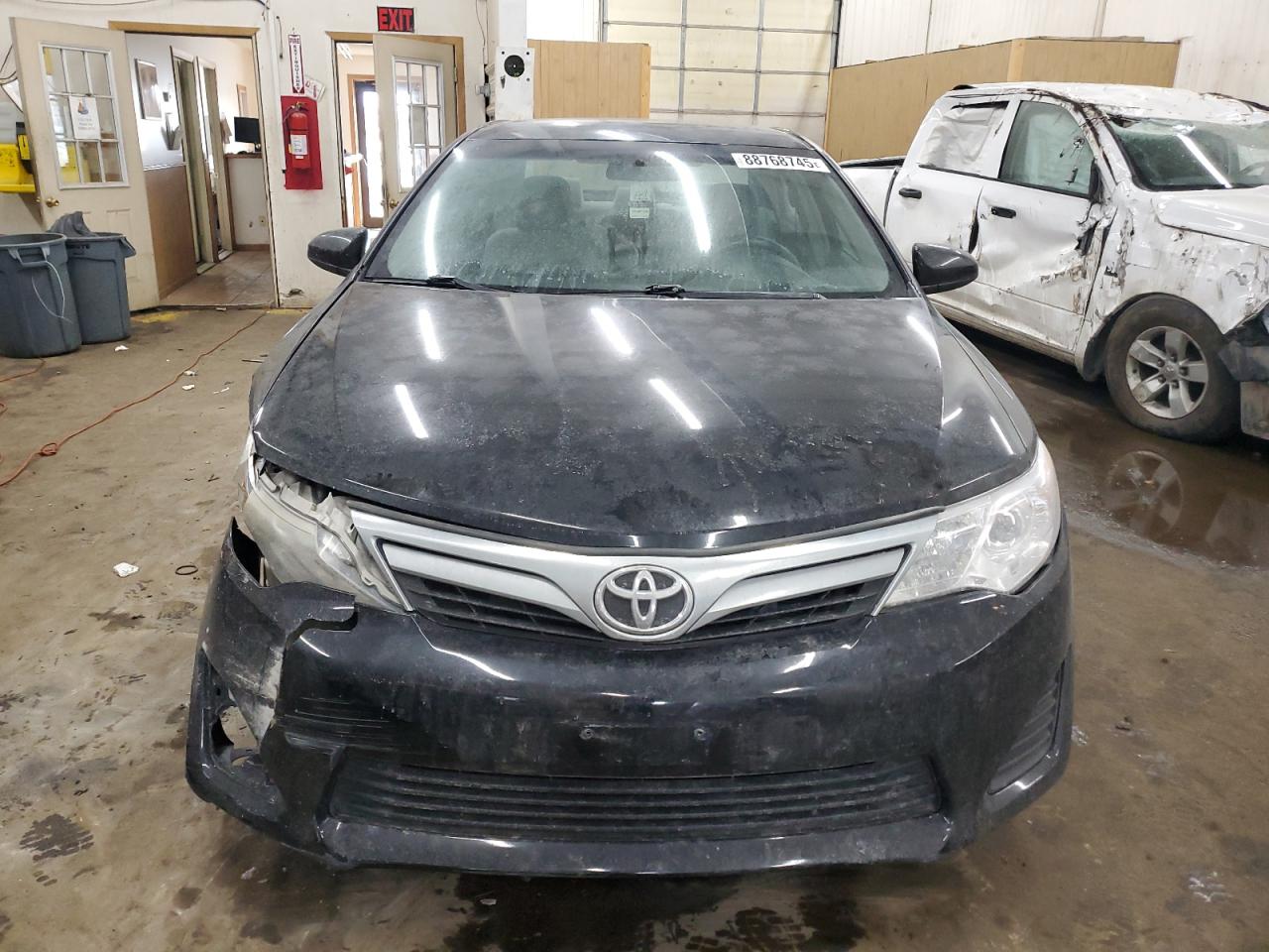 2012 Toyota Camry - Image 5