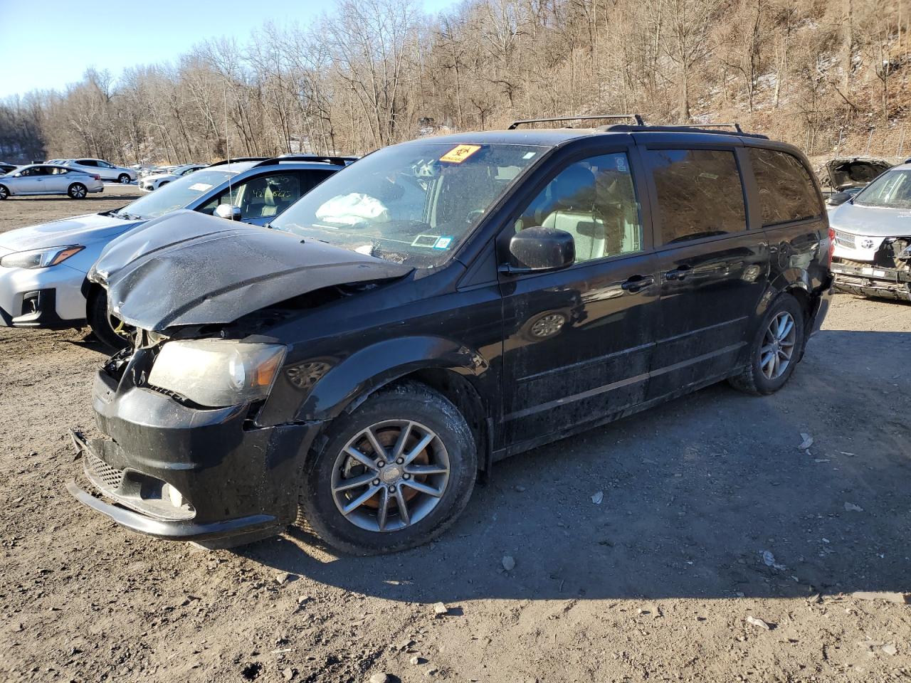 2014 Dodge Caravan - Image 1