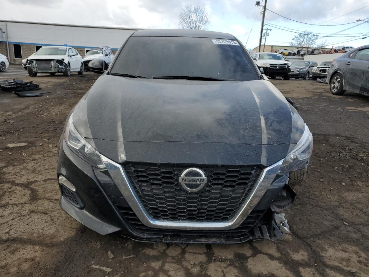 2020 Nissan Altima - Image 5
