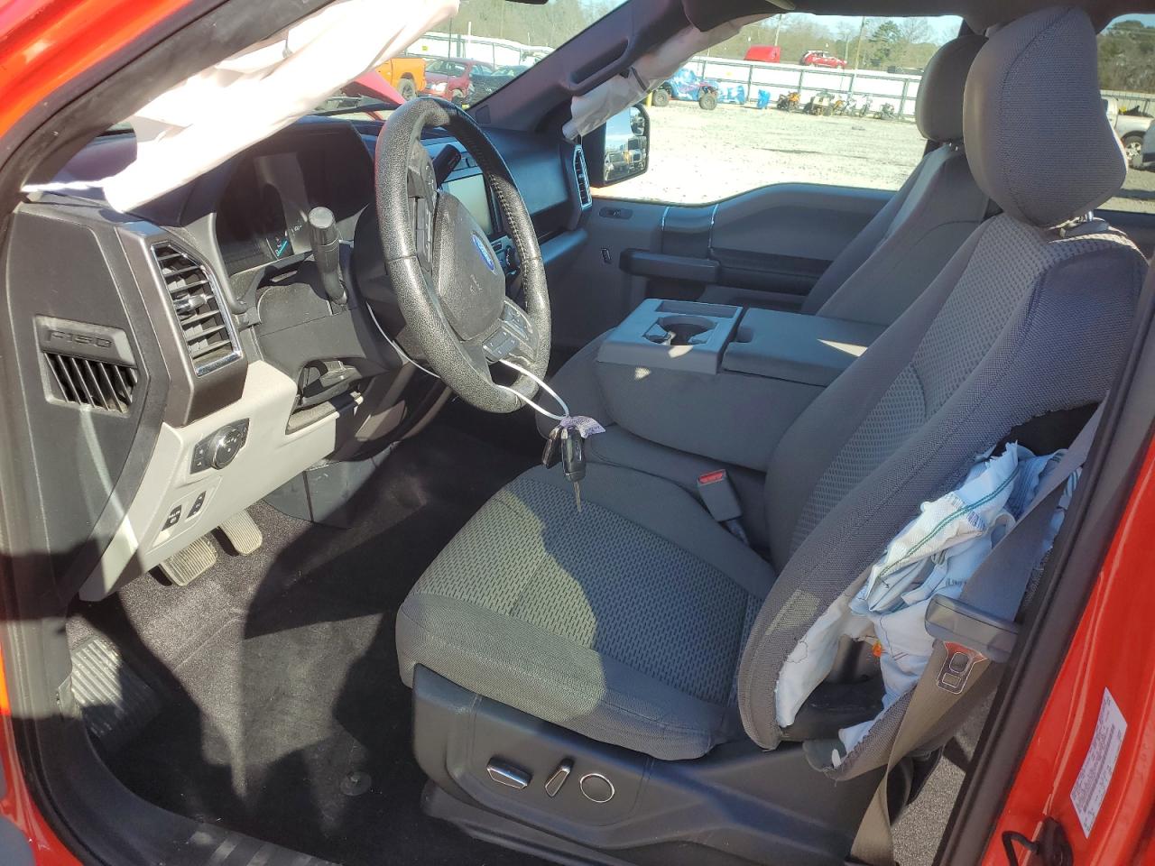 2015 Ford F-150 - Image 7