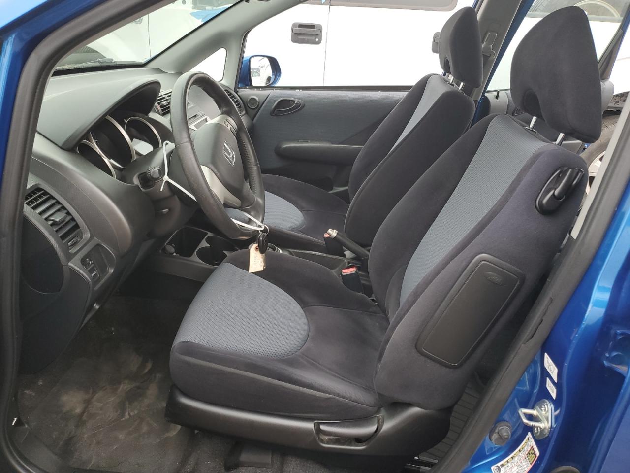 2008 Honda Fit - Image 7