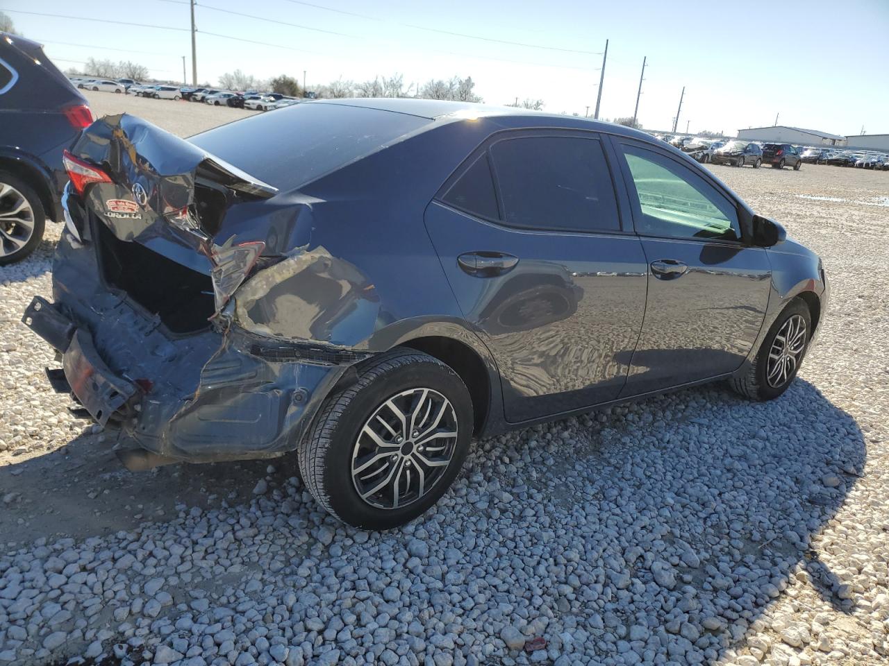 2015 Toyota Corolla - Image 3