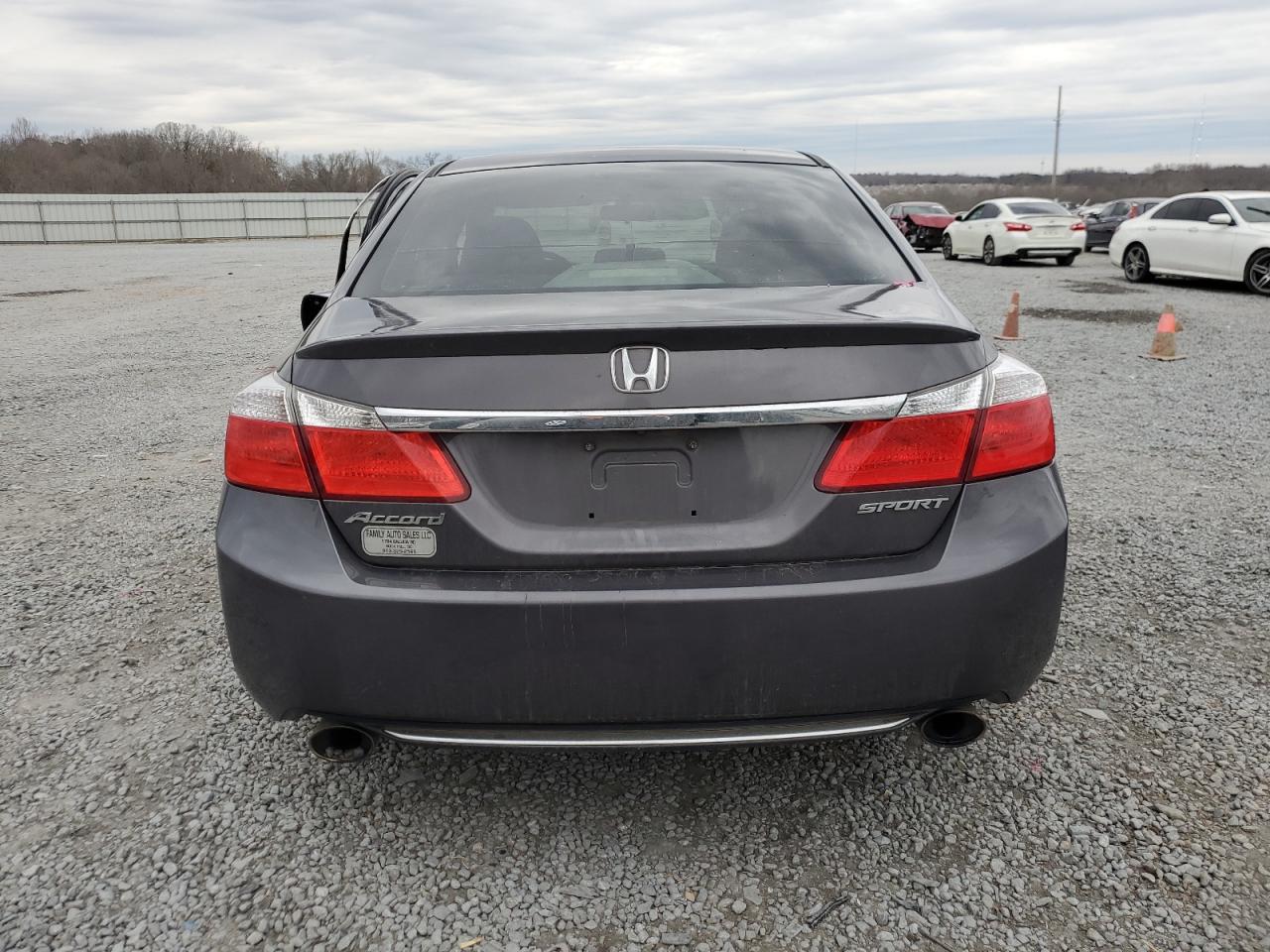 2013 Honda Accord - Image 6