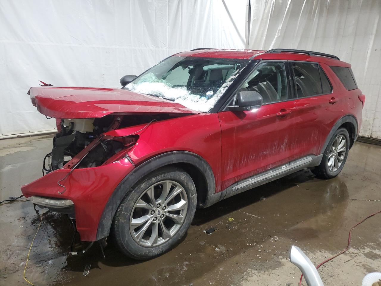 2023 Ford Explorer - Image 1