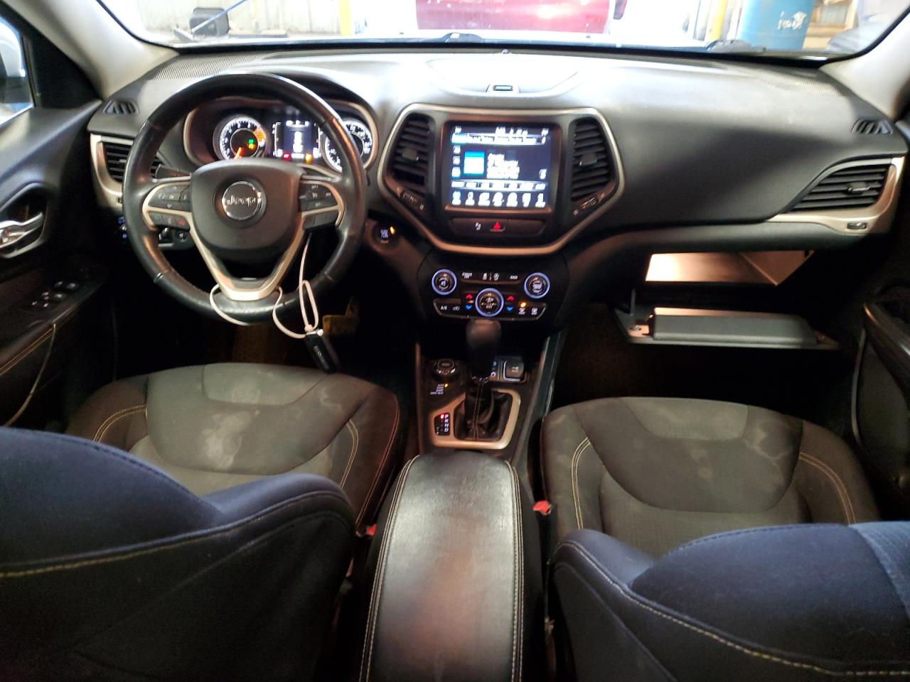 2016 Jeep Grand Cherokee - Image 8