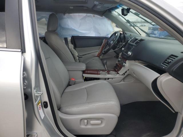  TOYOTA HIGHLANDER 2012 Сріблястий