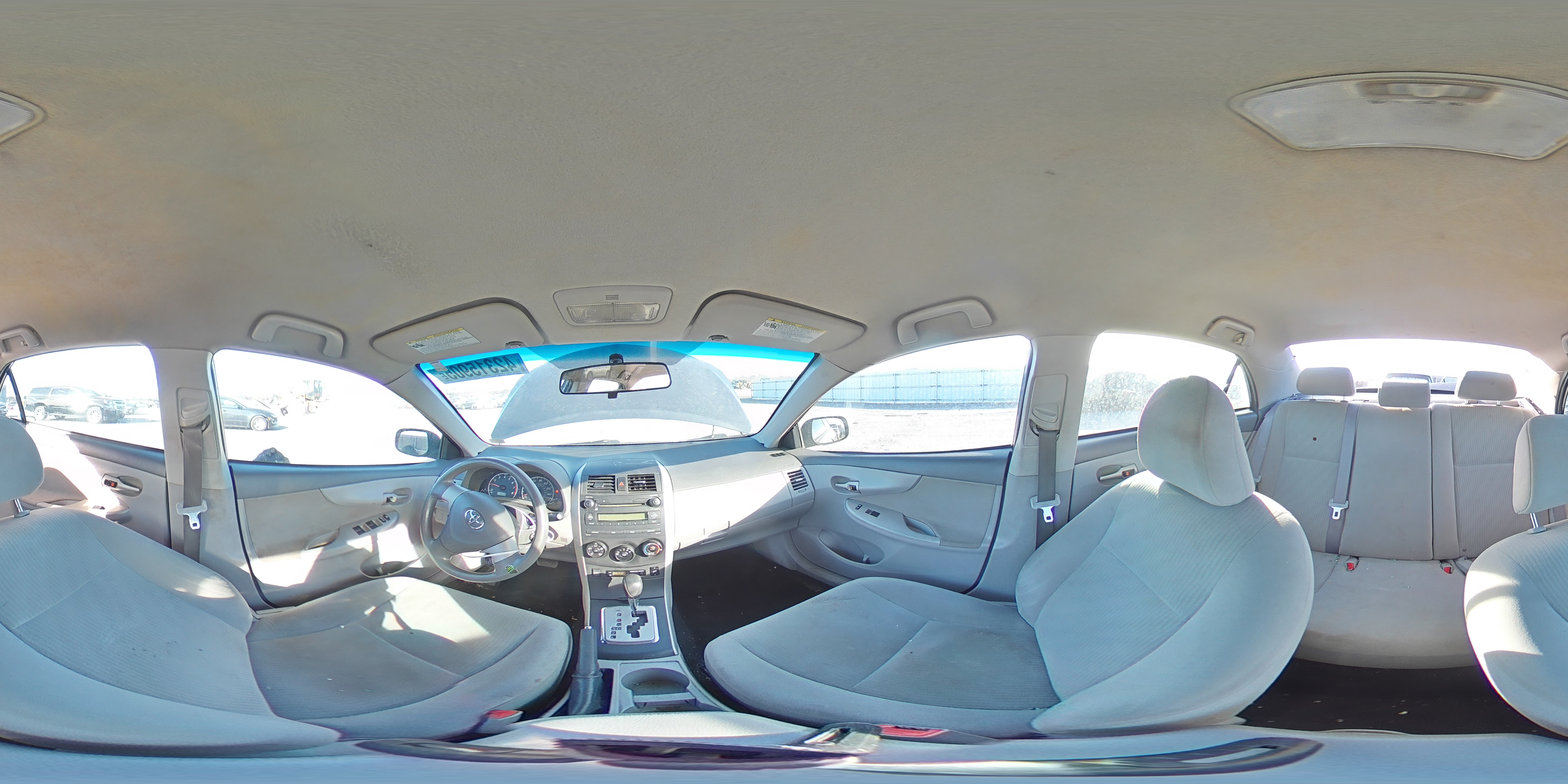 2010 Toyota Corolla - Image 13