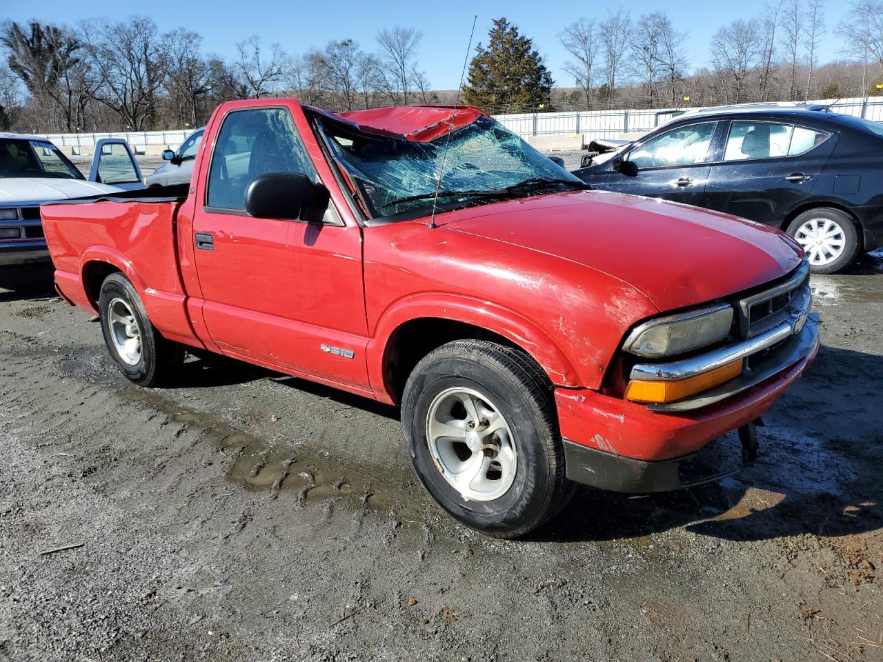 2003 Chevrolet S-10 Pickup - Image 4