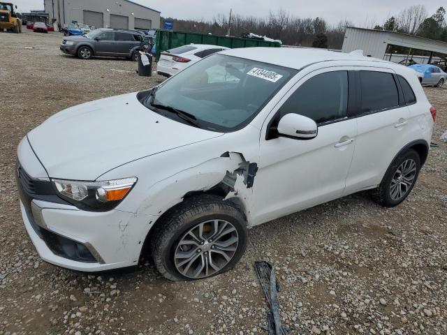  MITSUBISHI OUTLANDER 2017 White