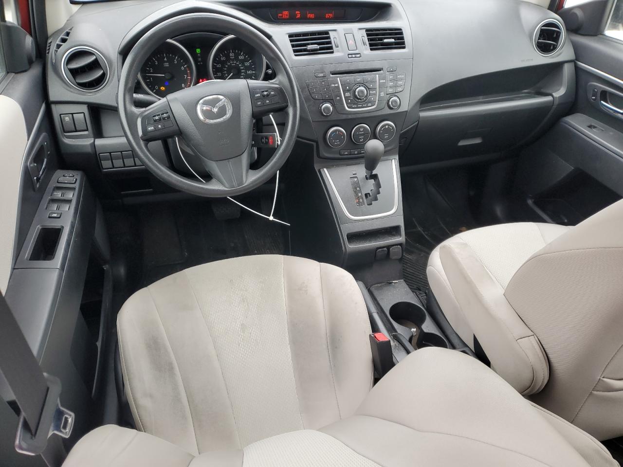 2015 Mazda 5 - Image 8