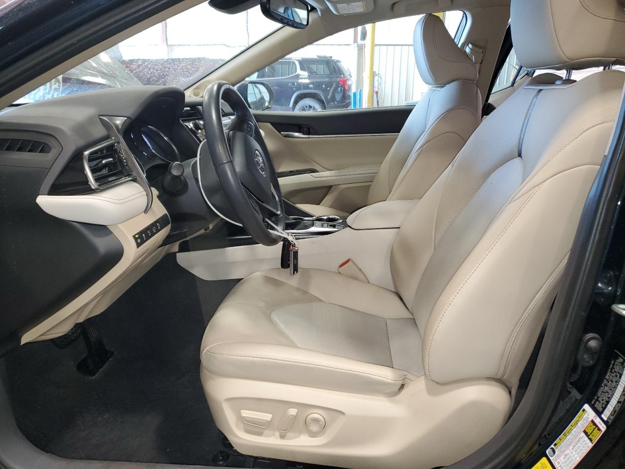 2020 Toyota Camry - Image 7