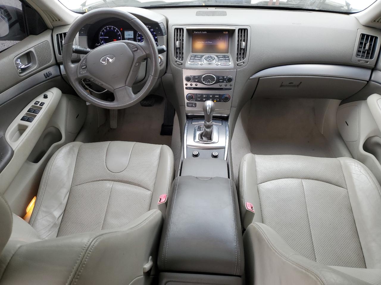 2011 Infiniti G - Image 8