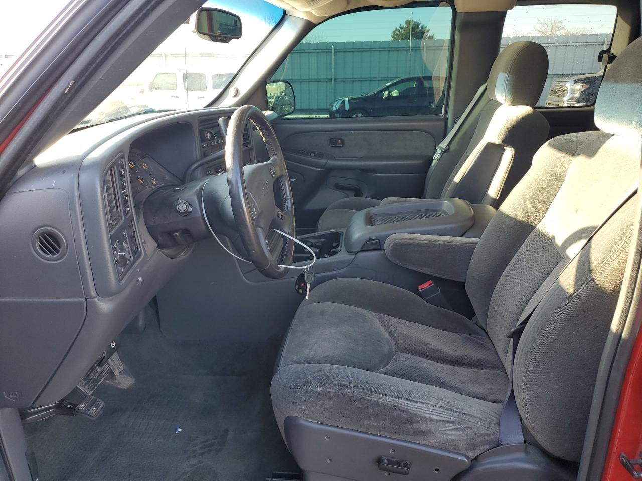2003 Chevrolet Silverado - Image 7
