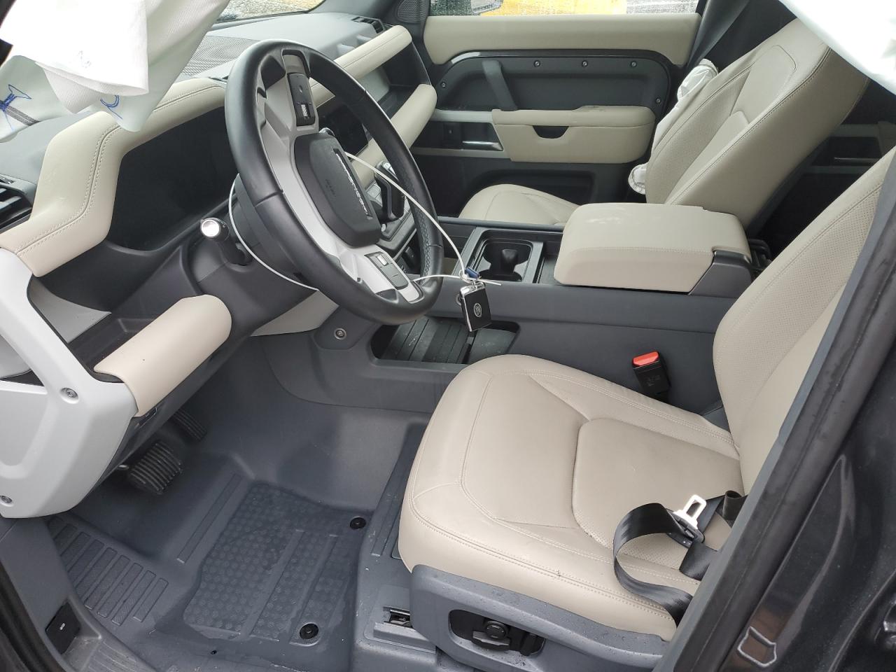 2023 Land Rover Defender - Image 7