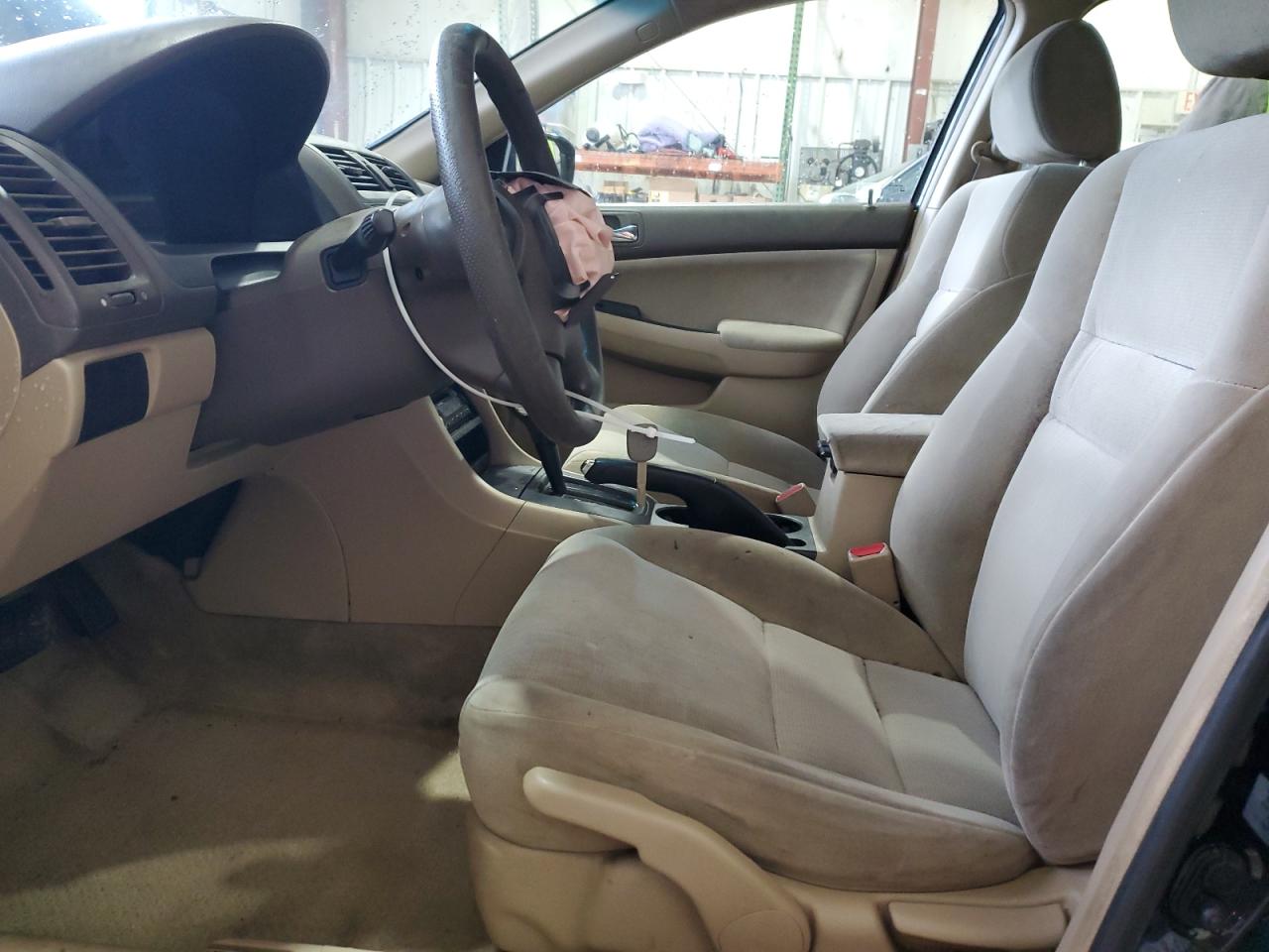 2005 Honda Accord - Image 7