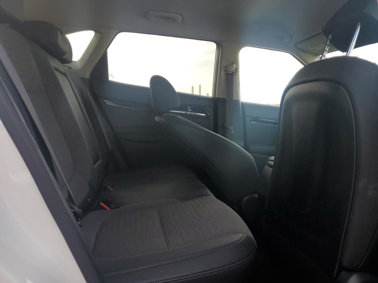 2021 Kia Seltos - Image 11