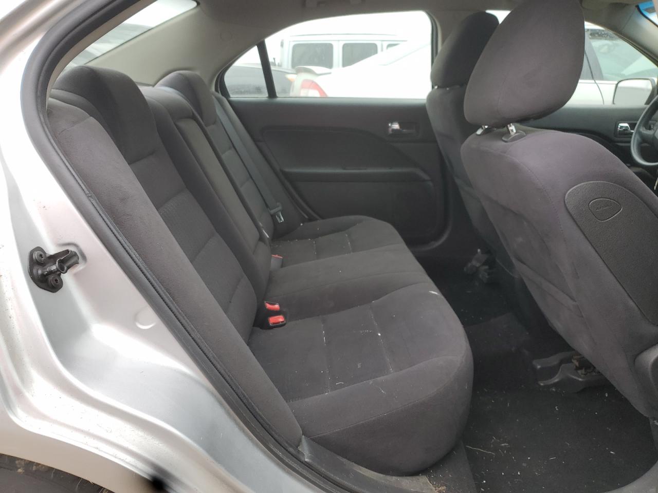 2009 Ford Fusion - Image 10