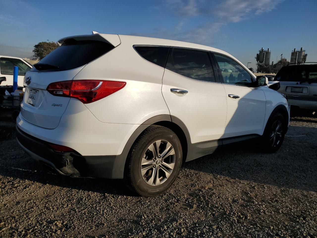 2014 Hyundai Santa Fe - Image 3