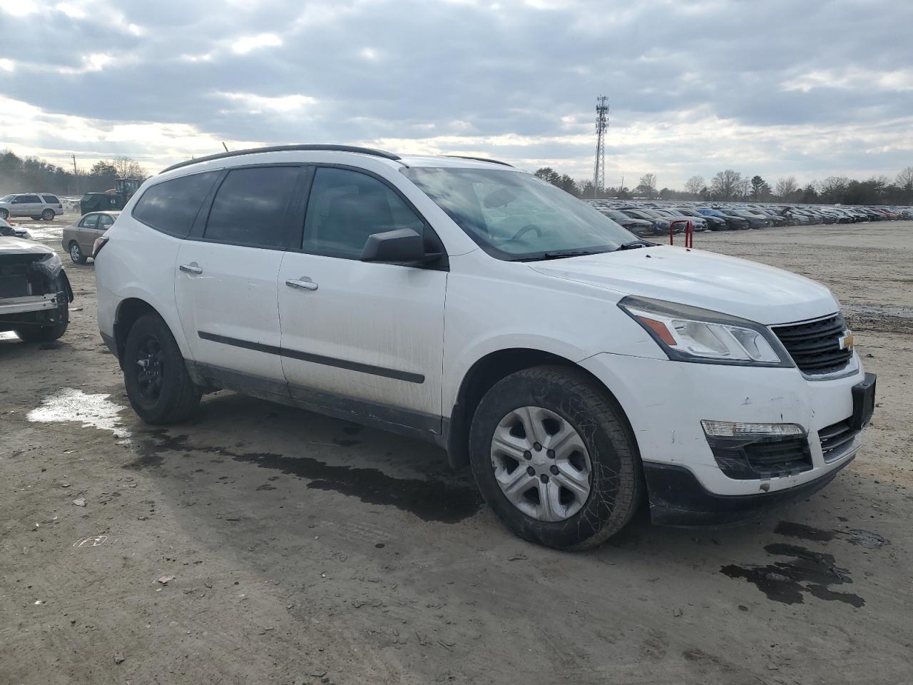 2017 Chevrolet Traverse - Image 4