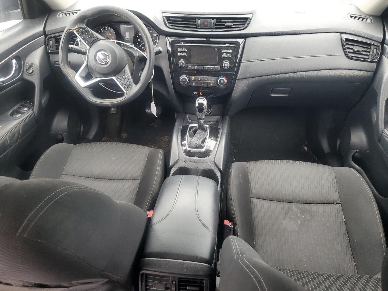 2017 Nissan Rogue - Image 8