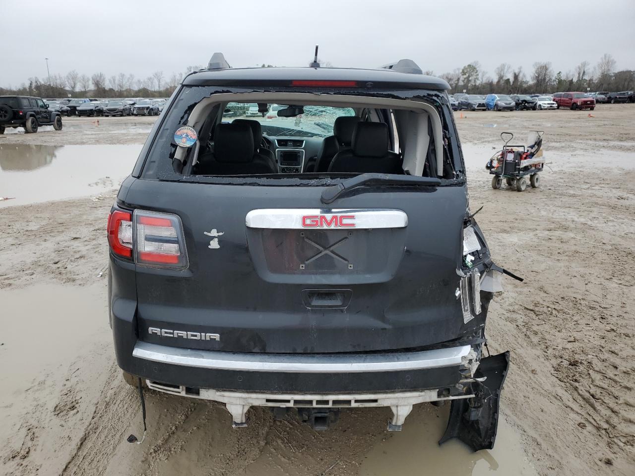 2015 GMC Acadia - Image 6