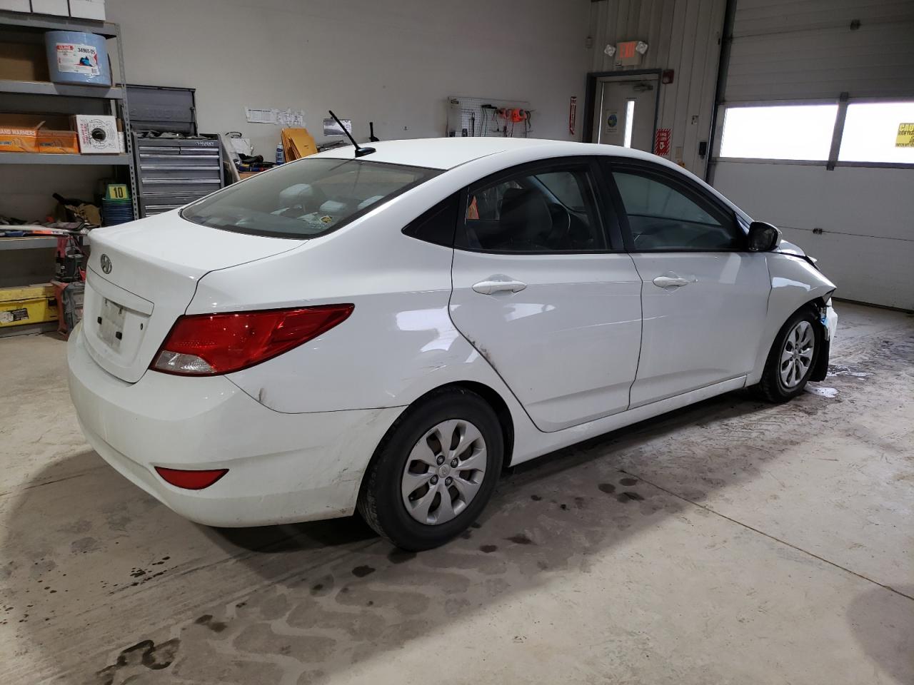 VIN KMHCT4AE4GU075742 2016 HYUNDAI ACCENT no.3