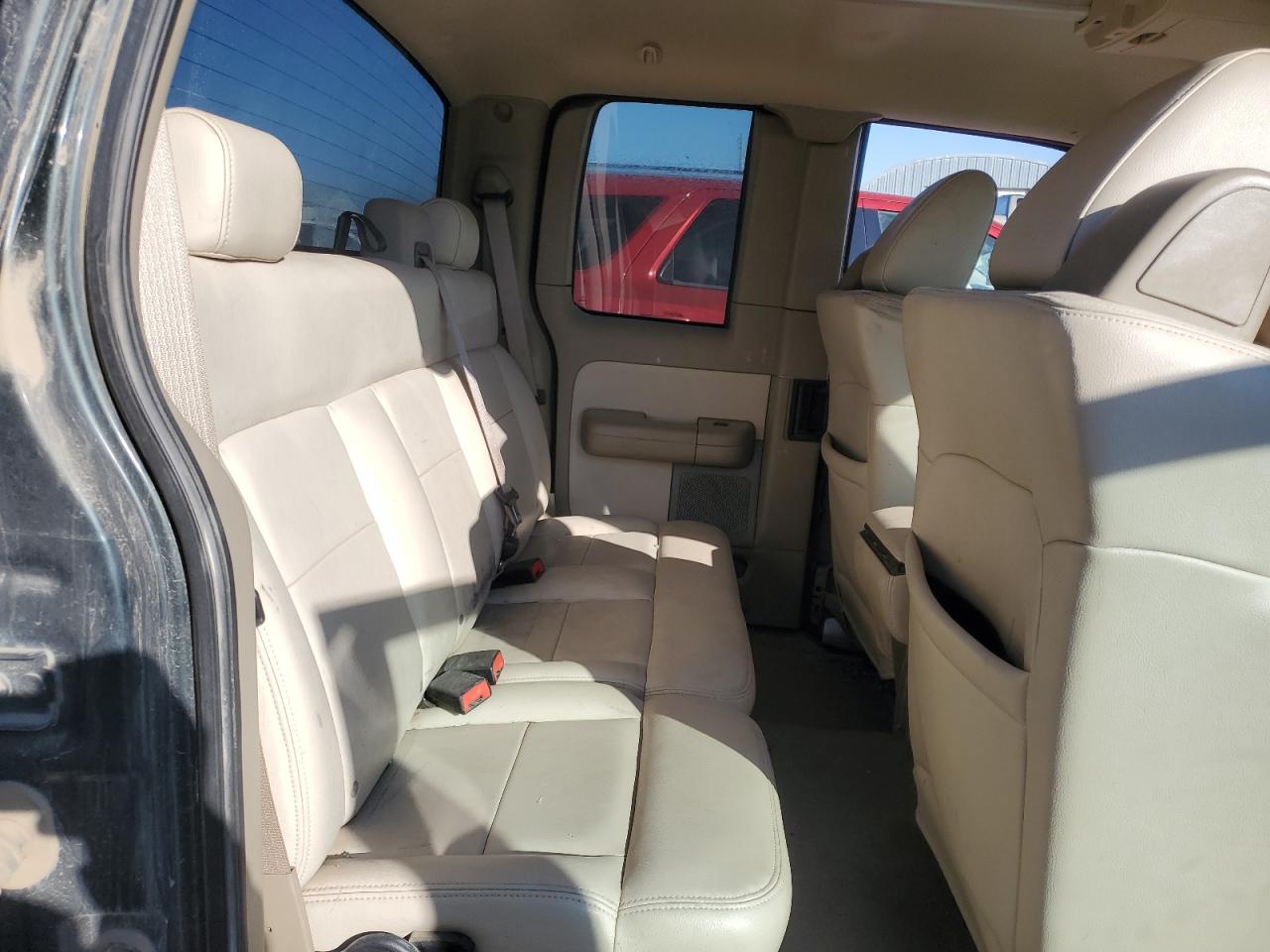 2004 Ford F-150 - Image 11