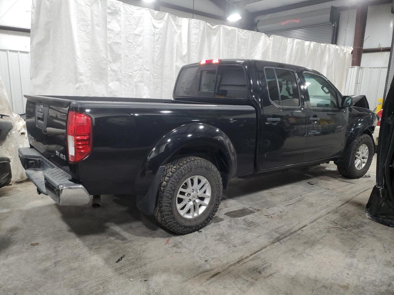 2014 Nissan Navara (Frontier) - Image 3