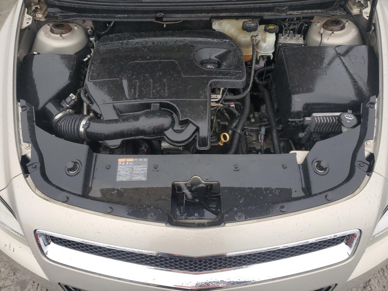 2011 Chevrolet Malibu - Image 11
