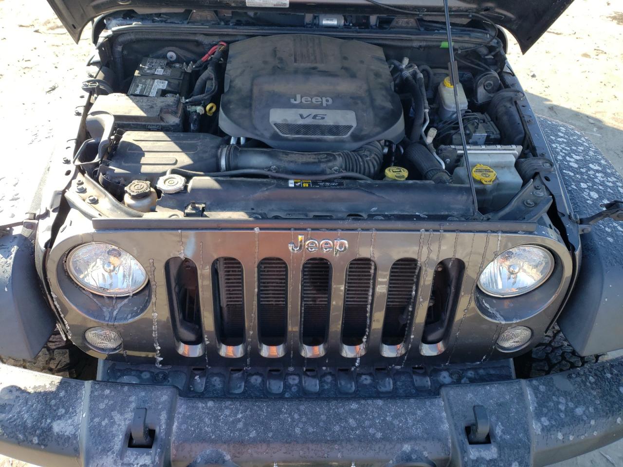 2018 Jeep Wrangler - Image 12