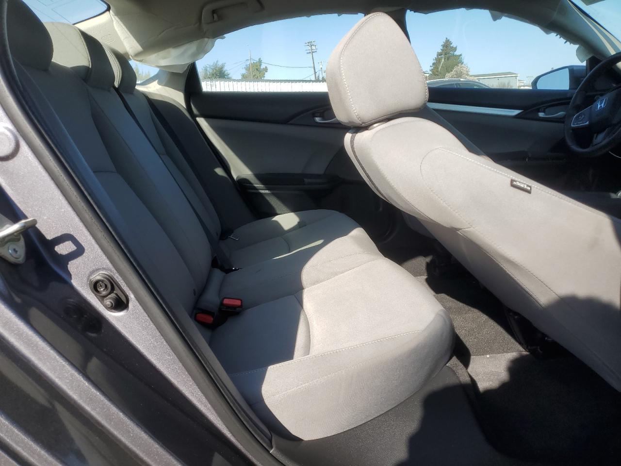 2018 Honda Civic - Image 10