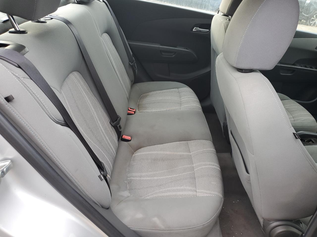 2012 Chevrolet Sonic - Image 10