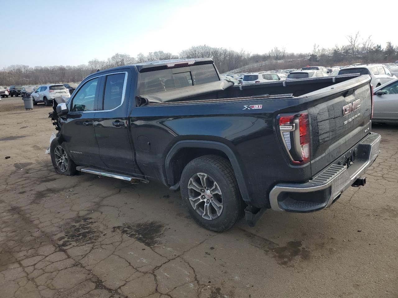 2019 GMC Sierra - Image 2