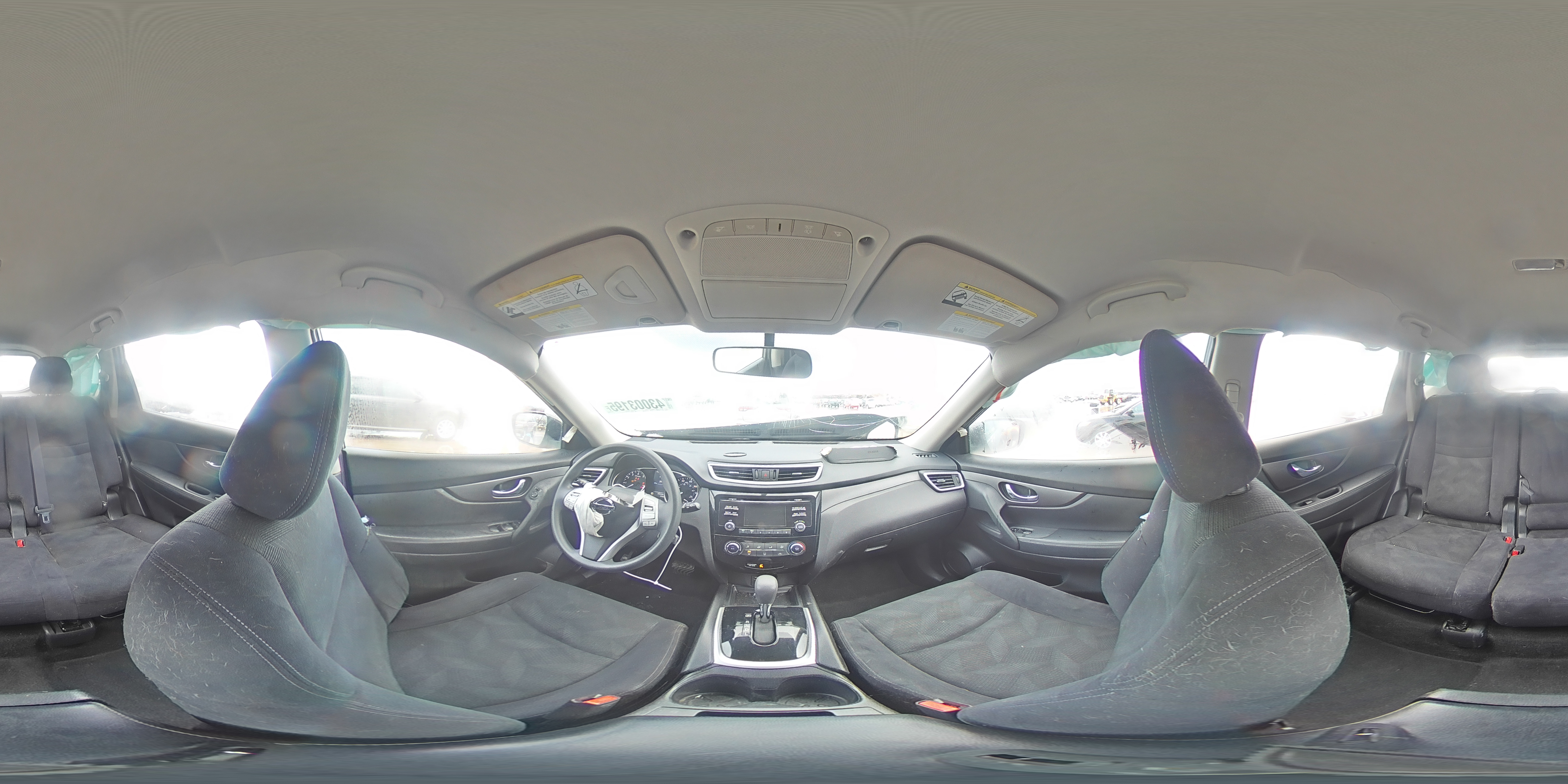 2016 Nissan Rogue - Image 16