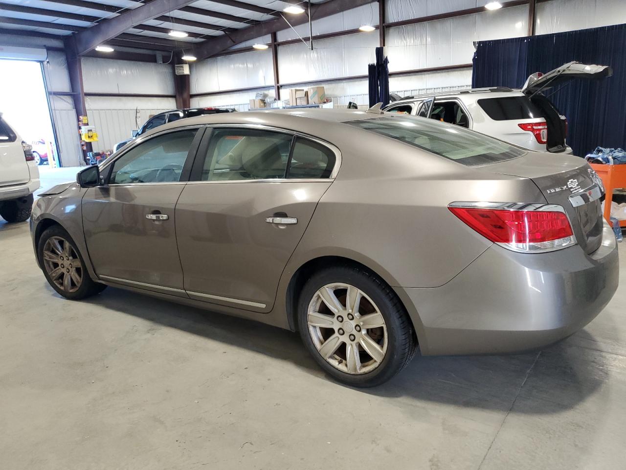 2010 Buick LaCrosse - Image 2