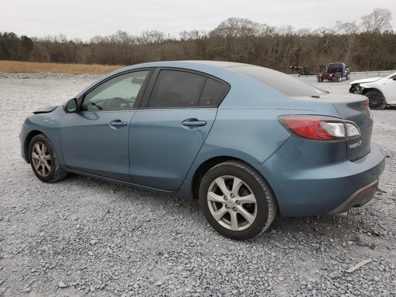 2011 Mazda 3 - Image 2
