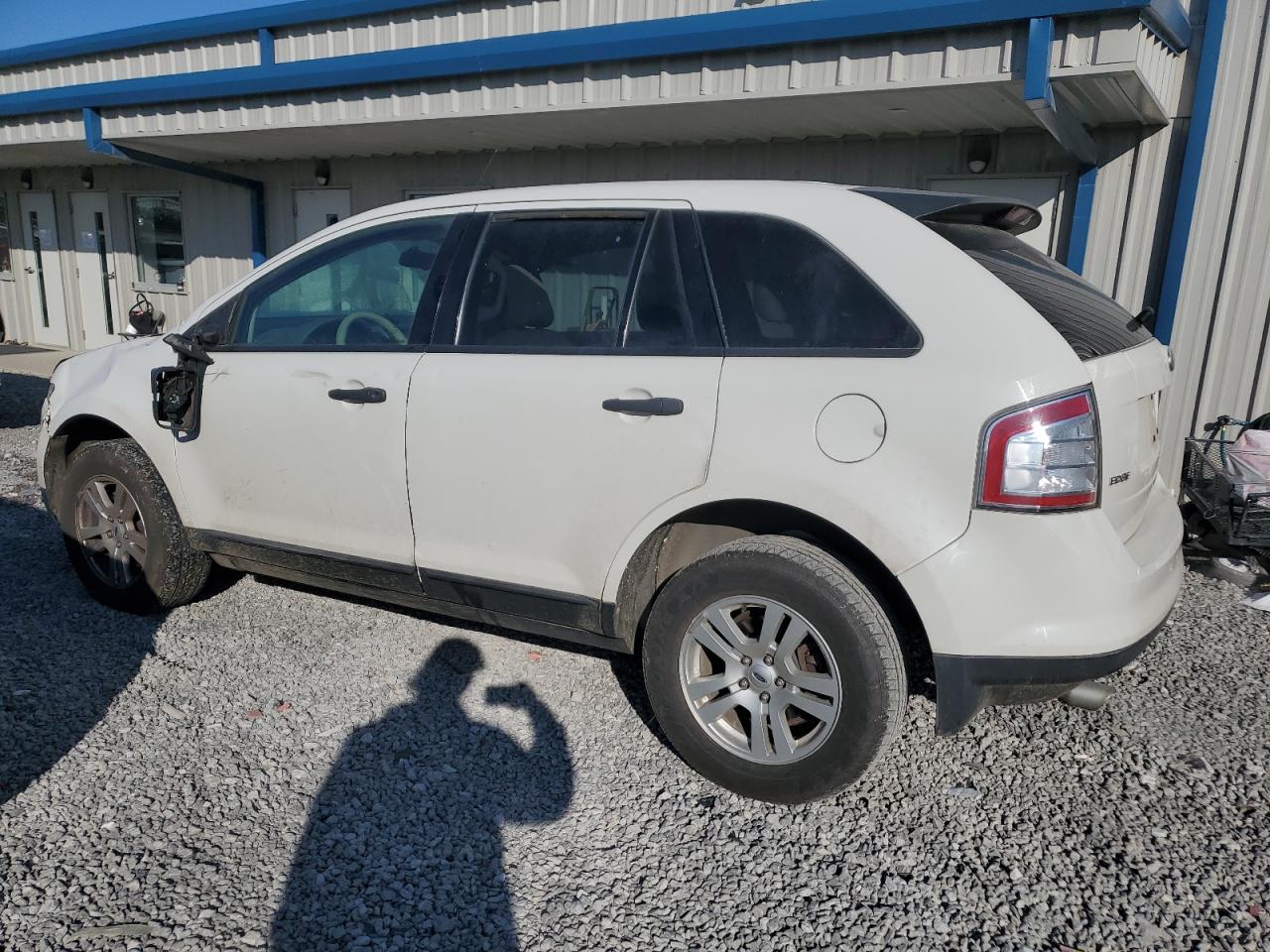 2010 Ford Edge - Image 2