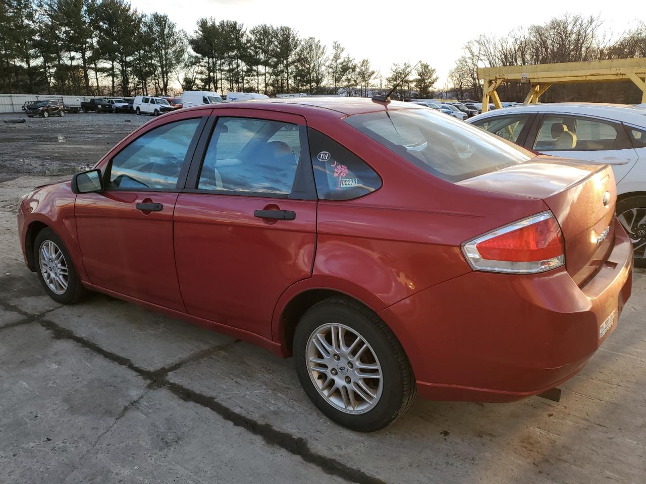 2010 Ford Focus - Image 2