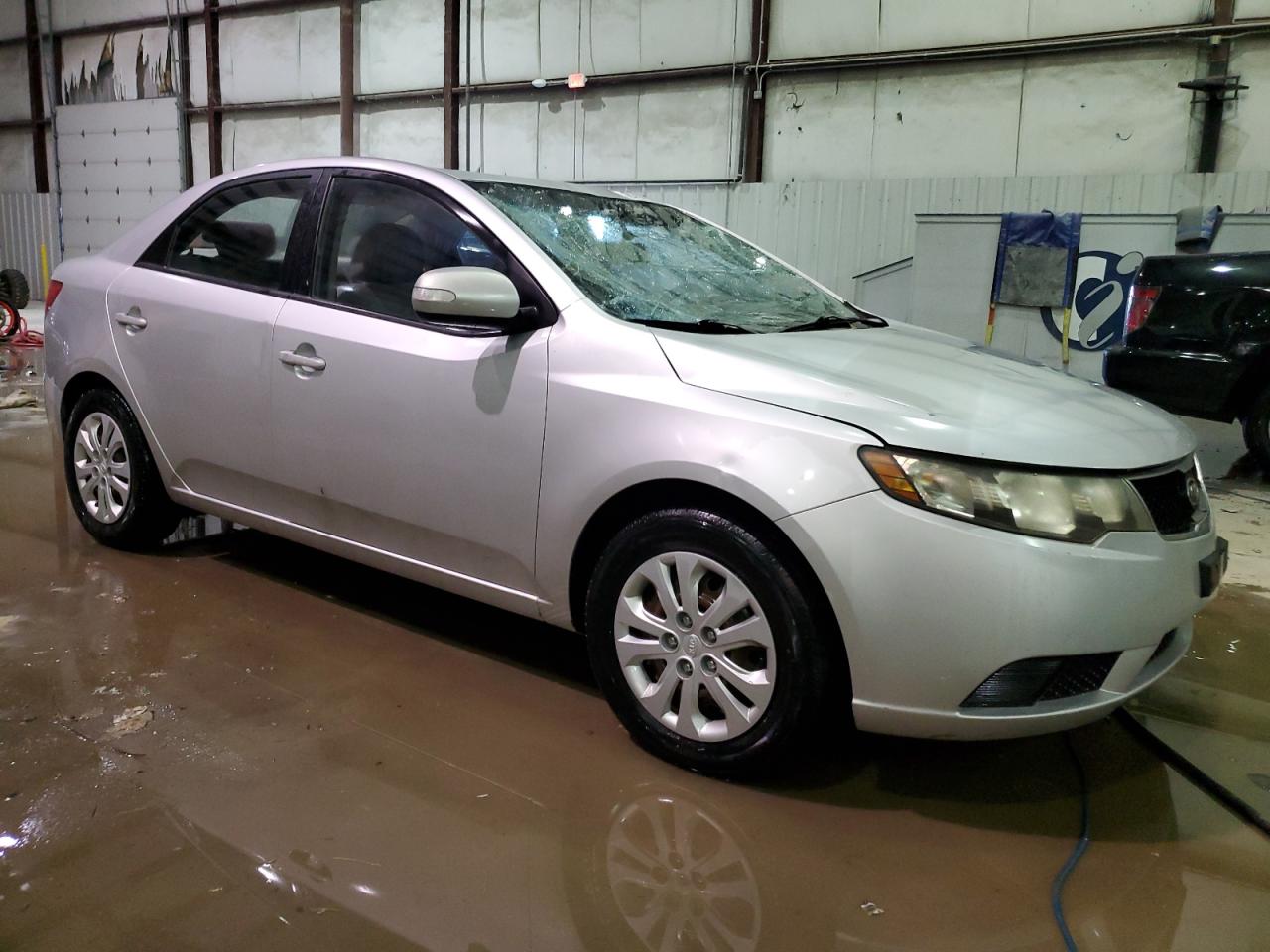 2010 Kia Forte - Image 4