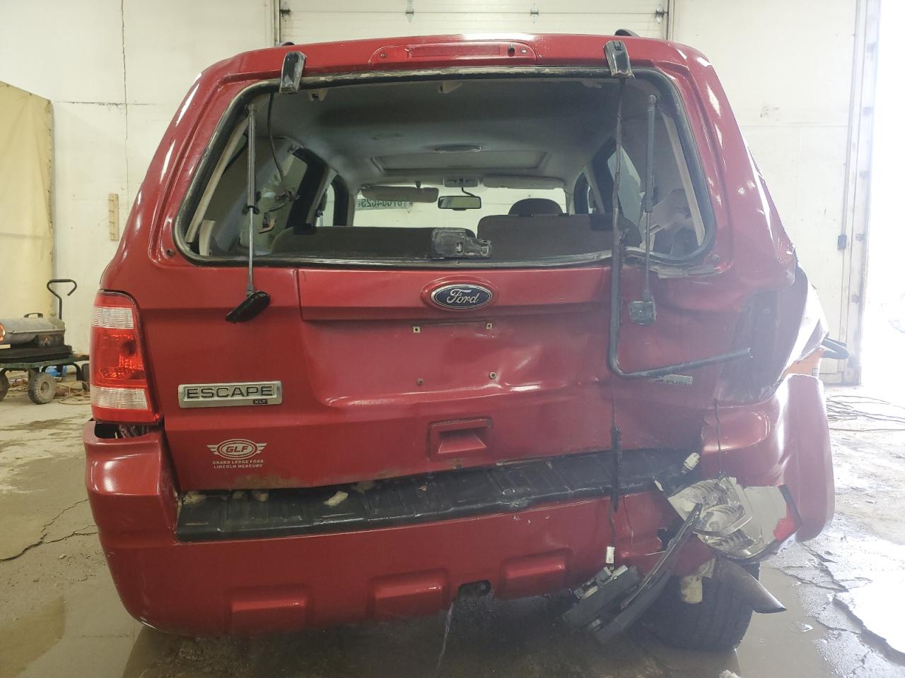 2011 Ford Escape - Image 6