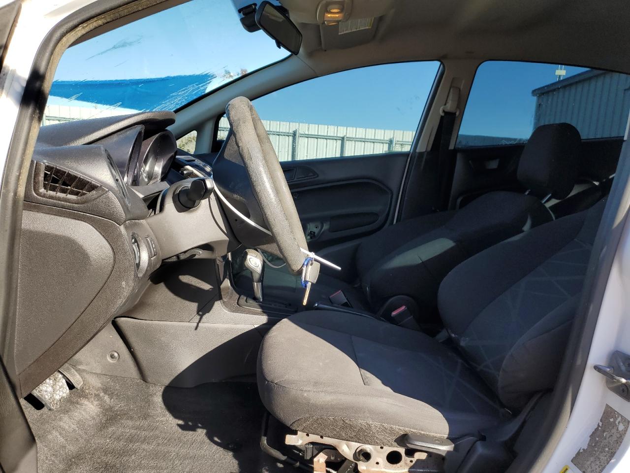 2015 Ford Fiesta - Image 7